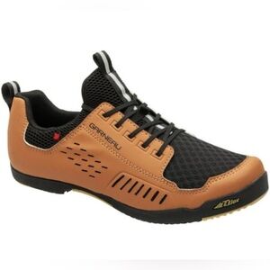 NEW Louis Garneau Men's Deville Walking + Cycling Shoes US size 8 EU 41